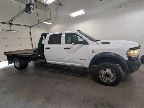 Used 2022 RAM 5500 Tradesman w/ Max Tow Package AWD/4WD image 3