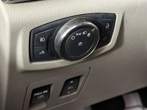 Used 2018 Ford F150 XLT w/ Equipment Group 302A Luxury image 10