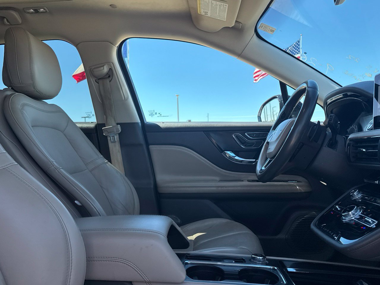 Used 2020 Lincoln Corsair FWD image 30
