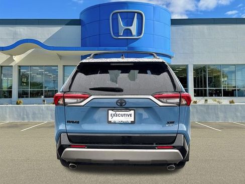 Used 2025 Toyota RAV4 XSE w/ Advanced Technology Package AWD/4WD image 3