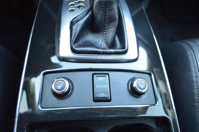 Used 2015 INFINITI QX70 AWD w/ Premium Package image 15