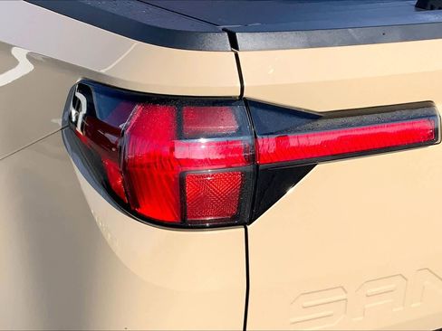 Used 2023 Hyundai Santa Cruz SEL w/ Activity Package image 29