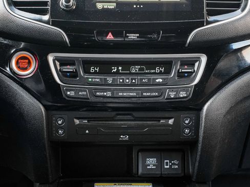 Used 2019 Honda Pilot Elite image 14