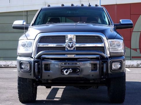 Used 2014 RAM 2500 Longhorn image 4