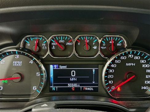 Used 2018 Chevrolet Silverado 1500 LT w/ Texas Edition image 10