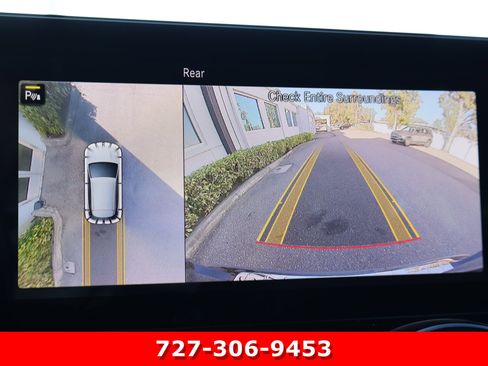 Certified 2022 Mercedes-Benz GLA 35 AMG AMG GLA 35 image 4