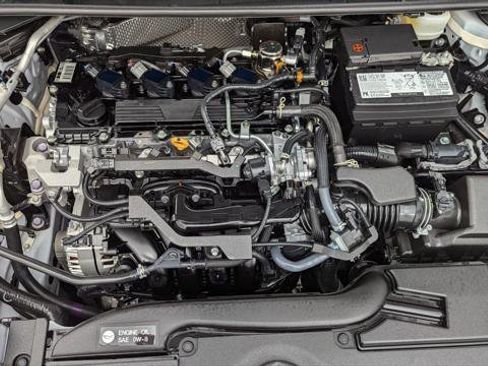 Used 2025 Toyota Corolla LE image 26