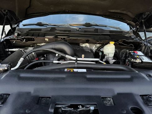 Used 2016 RAM 1500 Express w/ Black Ram 1500 Express Group RWD image 15