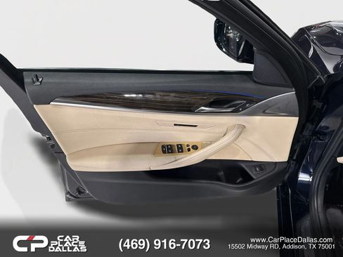 Used 2018 BMW 530i RWD image 13