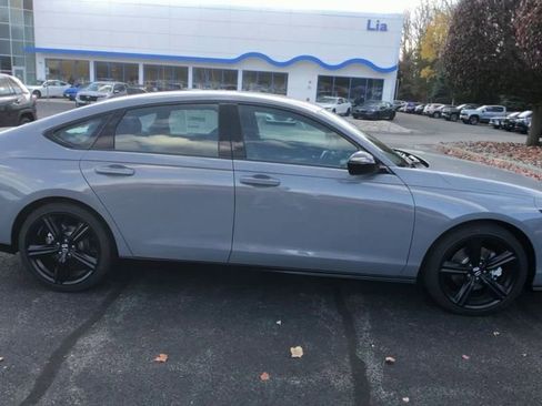 New 2025 Honda Accord Sport image 10