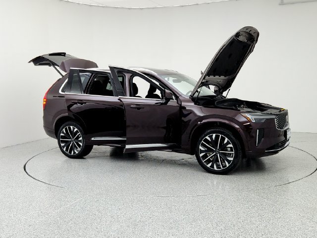 New 2025 Volvo XC90 T8 Plus w/ Protection Package Premier AWD/4WD image 10