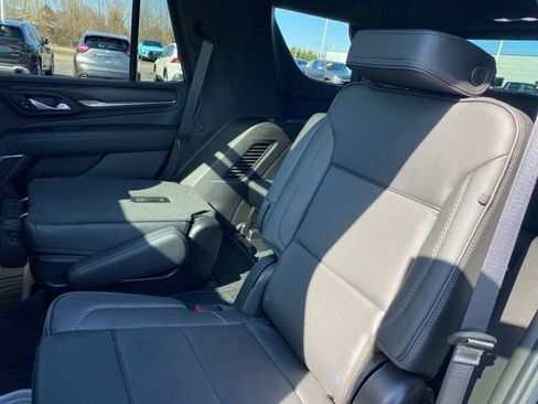 Used 2024 GMC Yukon Denali image 19