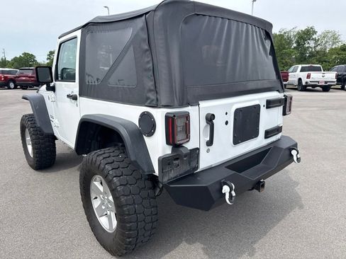 Used 2016 Jeep Wrangler Sport w/ Quick Order Package 24S AWD/4WD image 7