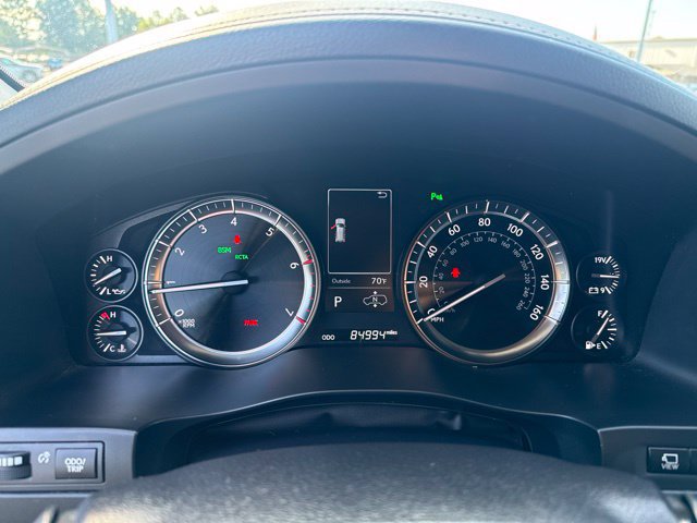 Used 2018 Lexus LX 570 4WD w/ Luxury Package image 27