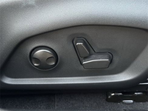 Used 2022 Jeep Compass Trailhawk w/ Trailhawk Elite Group image 30