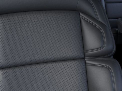 New 2025 Lincoln Navigator Reserve image 16