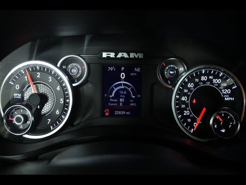 Used 2024 RAM 1500 Big Horn image 21