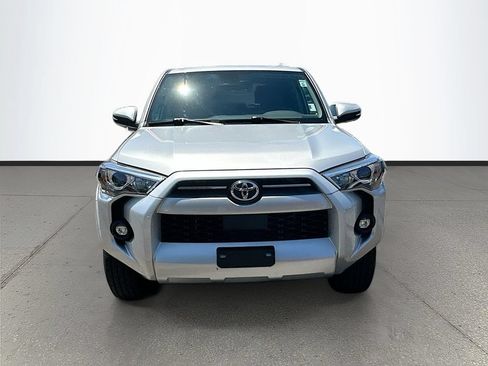 Used 2023 Toyota 4Runner SR5 Premium w/ Moonroof Package RWD image 2