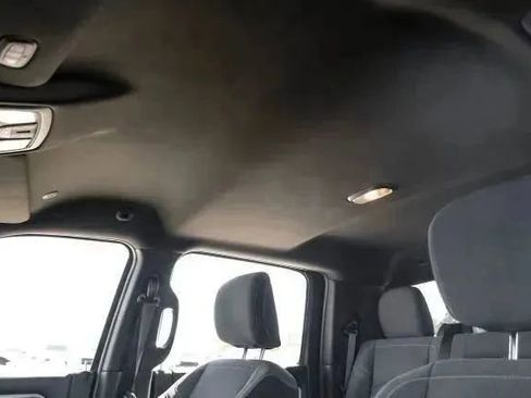 Used 2022 RAM 2500 Big Horn w/ Level A Equipment Group image 30