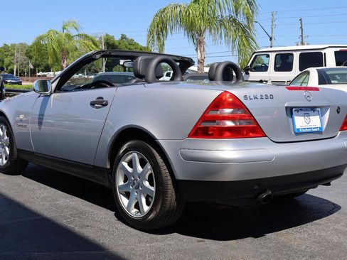 Used 1998 Mercedes-Benz SLK 230 image 3