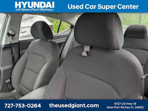 Used 2020 Hyundai Elantra Value Edition w/ Cargo Package (C1) FWD image 3
