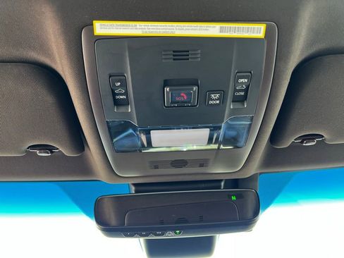 Used 2021 Lexus ES 350 w/ Premium Package image 39