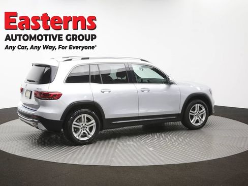 Used 2022 Mercedes-Benz GLB 250 4MATIC w/ Premium Package Lite image 42