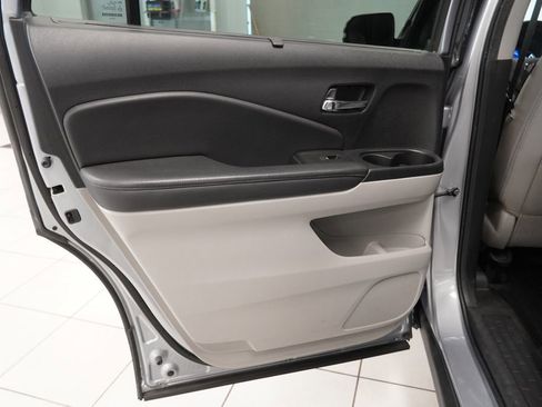 Used 2019 Honda Pilot EX-L image 27