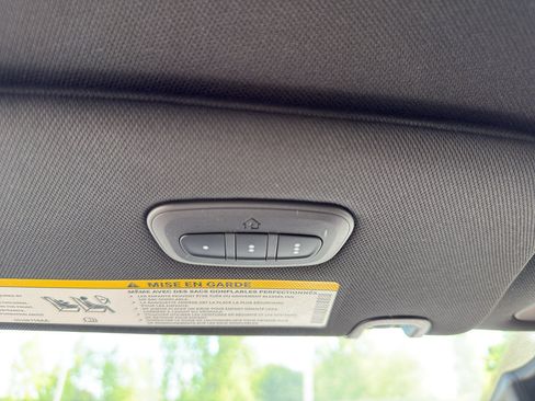 New 2027 Chrysler Pacifica Select w/ Family Tech Group FWD image 23