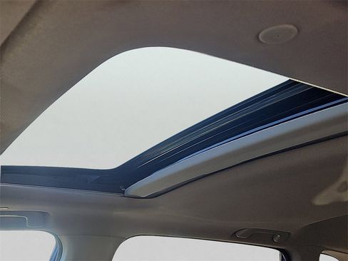 Used 2023 Honda CR-V EX-L image 15