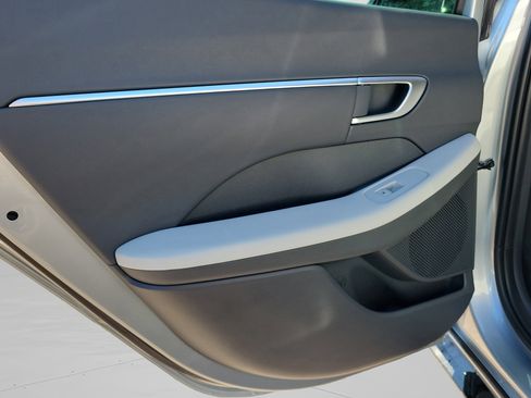 New 2025 Hyundai Sonata SEL image 24