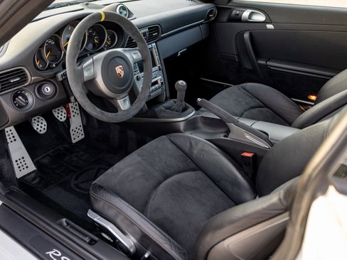 Used 2007 Porsche 911 GT3 RS image 11