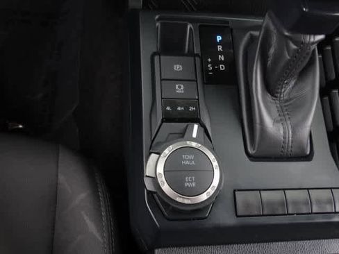 Certified 2024 Toyota Tacoma SR5 image 34