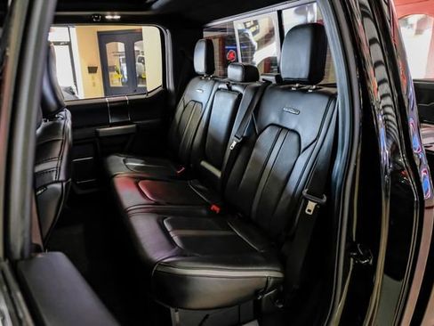 Used 2019 Ford F250 Platinum w/ Platinum Ultimate Package image 36