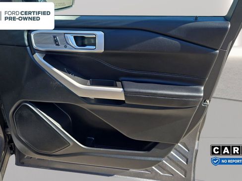 Certified 2023 Ford Explorer Limited AWD/4WD image 12