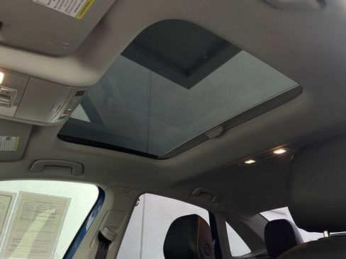 Used 2024 Volkswagen Jetta SEL image 15