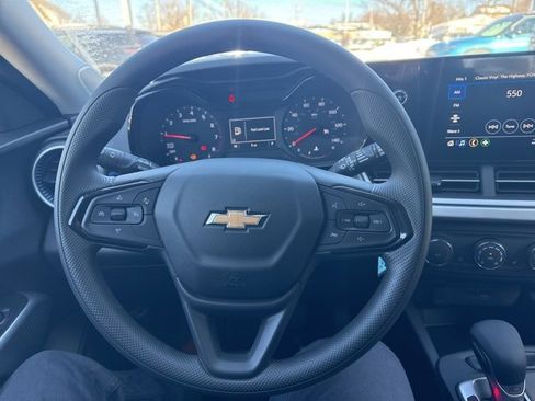 New 2026 Chevrolet Trax LS image 11