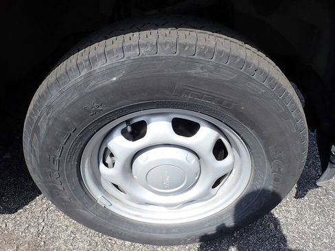 Used 2024 Ford F150 XL image 10