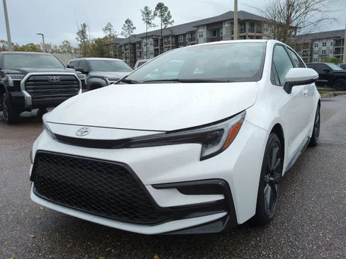 Certified 2026 Toyota Corolla SE image 2