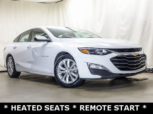 Used 2024 Chevrolet Malibu LT image 2