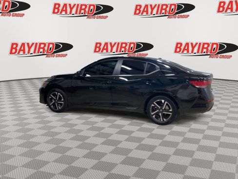 Used 2025 Nissan Sentra SV FWD image 7