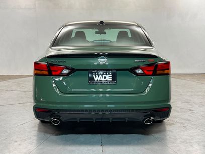 New 2026 Nissan Altima 2.5 SR w/ SR Midnight Edition Package