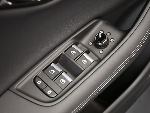 New 2026 Audi Q8 Premium Plus image 35