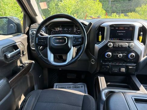 Used 2020 GMC Sierra 1500 Elevation w/ Elevation Value Package AWD/4WD image 15