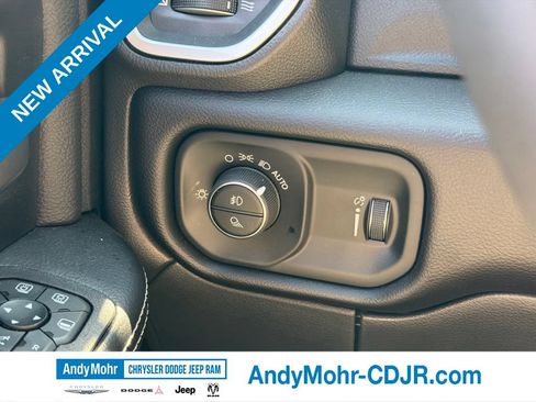 Used 2025 RAM 2500 Big Horn AWD/4WD image 25