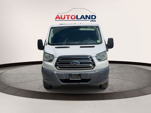 Used 2015 Ford Transit 250 130 Low Roof w/ Exterior Upgrade Package RWD image 2