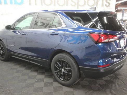Used 2022 Chevrolet Equinox LT image 3