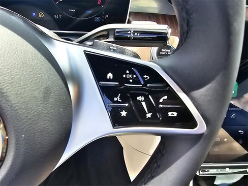 New 2025 Mercedes-Benz C 300 Sedan image 18