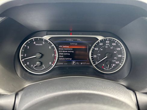 Used 2025 Nissan Sentra SV FWD image 37
