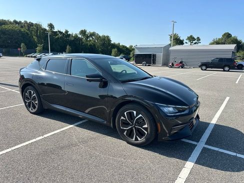 Used 2024 Kia EV6 GT-Line RWD image 2